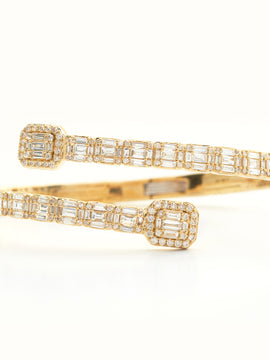 14KY 8.15CTW DIAMOND CUFF BRACELET - BAGUETTE &