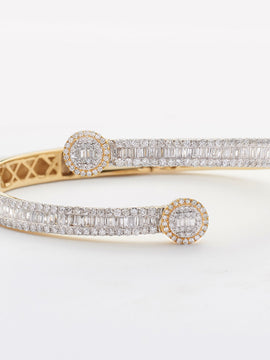 14KY 3.30CTW DIAMOND CUFF BRACELET - BAGUETTE &