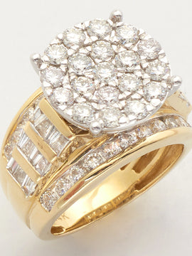 14KY+W 3.25CTW DIAMOND ROUND CLUSTER RING