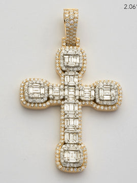 14KY+W 3.00CTW BAGUETTE DIAMOND CROSS WITH SQUARE