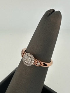 Ladies Diamond Rose Gold Engagement Ring