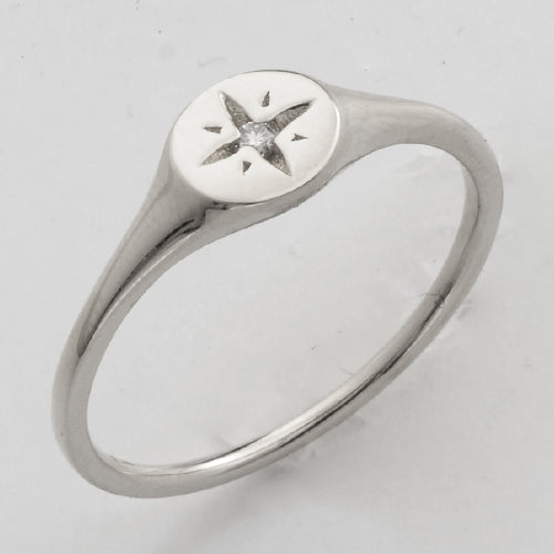 14KW 0.03CTW DIAMOND 4-POINT STAR DESIGNER RING