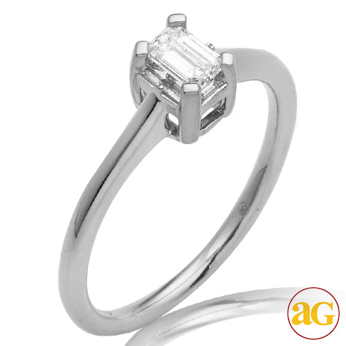 14KW 0.33 CTW EMERALD CUT LADIES RING