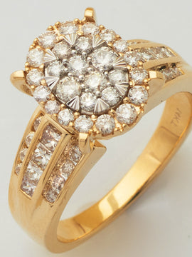 14KY+W 1.15CTW OVAL CLUSTER LADIES RING