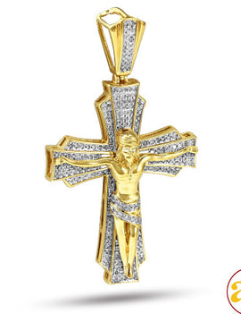 10KY 0.65CTW DIAMOND CROSS PENDANT WITH JESUS