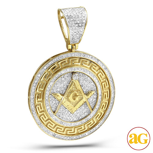 10KY 0.85CTW DIAMOND GREEK KEY MASONIC MEDALLION