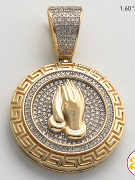 10KY 0.65CTW DIAMOND PRAYING HANDS MEDALLION